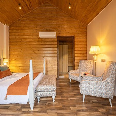 Ama Stays & Trails Kashi House, Rishīkesh Zewnętrze zdjęcie