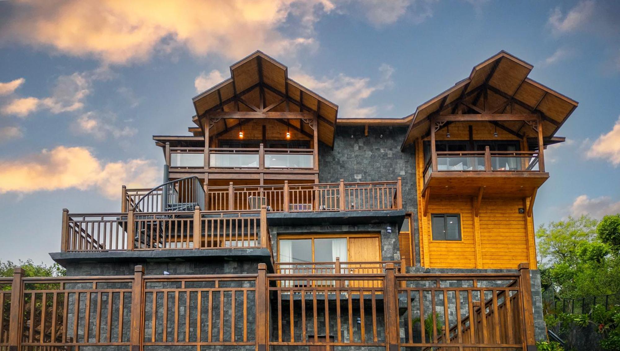 Ama Stays & Trails Kashi House, Rishīkesh Zewnętrze zdjęcie